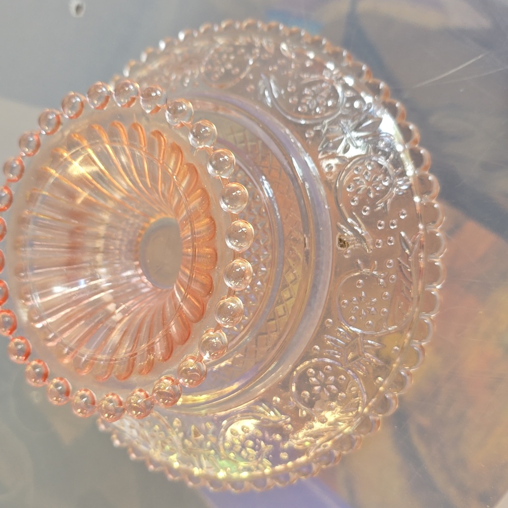 Gorgeous Pink Depression Glass dish - Picture 4 of 4